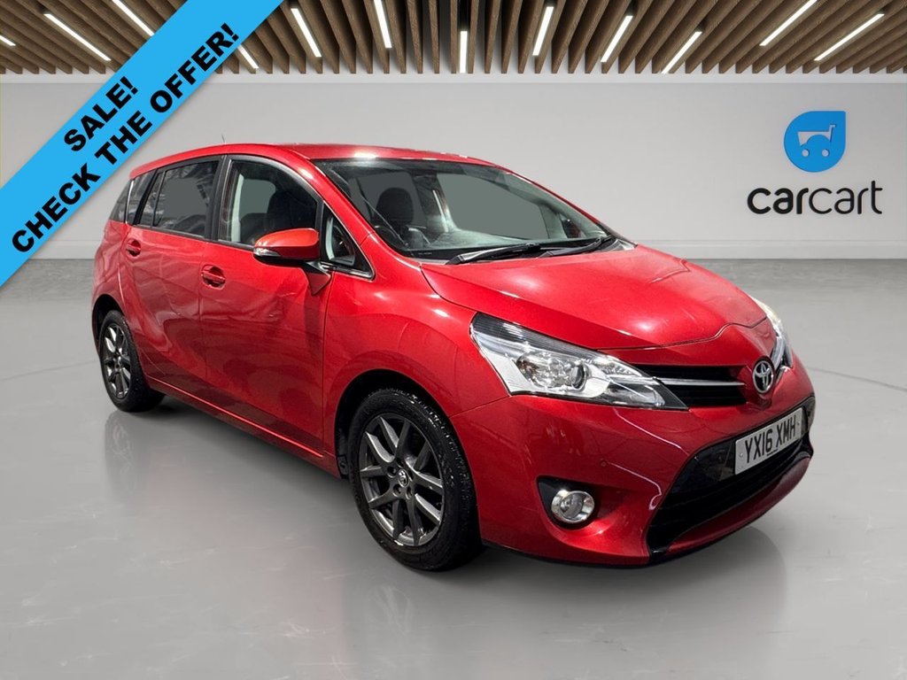 Red 2016 Toyota Verso MPV Front-wheel drive Manual