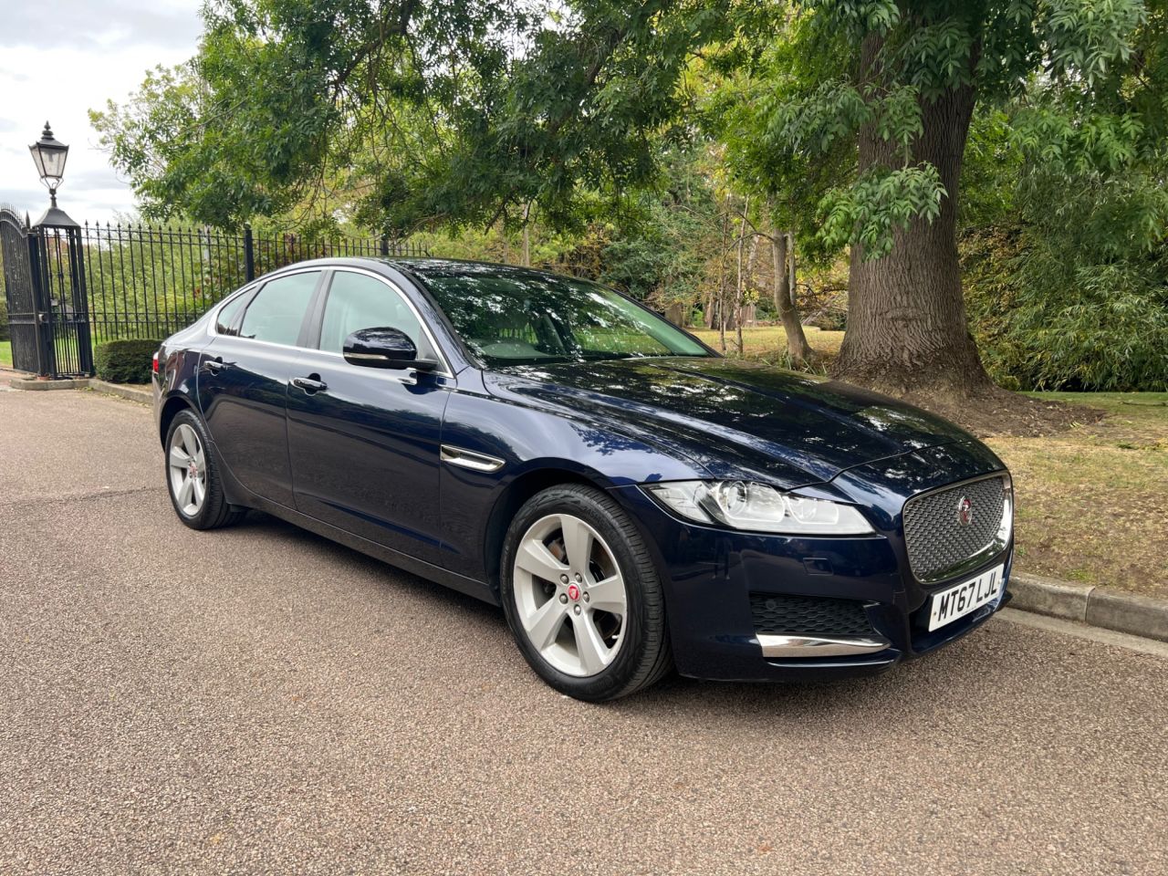 2017 Jaguar XF