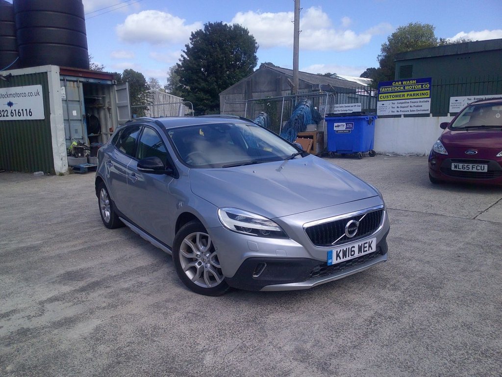 2016 Volvo V40 Cross Country