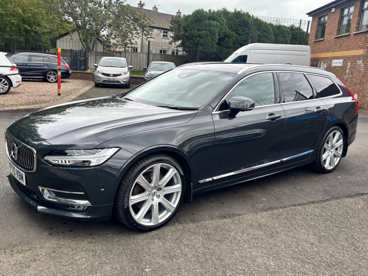 2020 VOLVO V90 2.0 D5 Inscription Plus Estate 5dr Diesel Auto AWD Euro 6 (s/s) (235 ps) - vehicle photo 3 for sale on PureCar