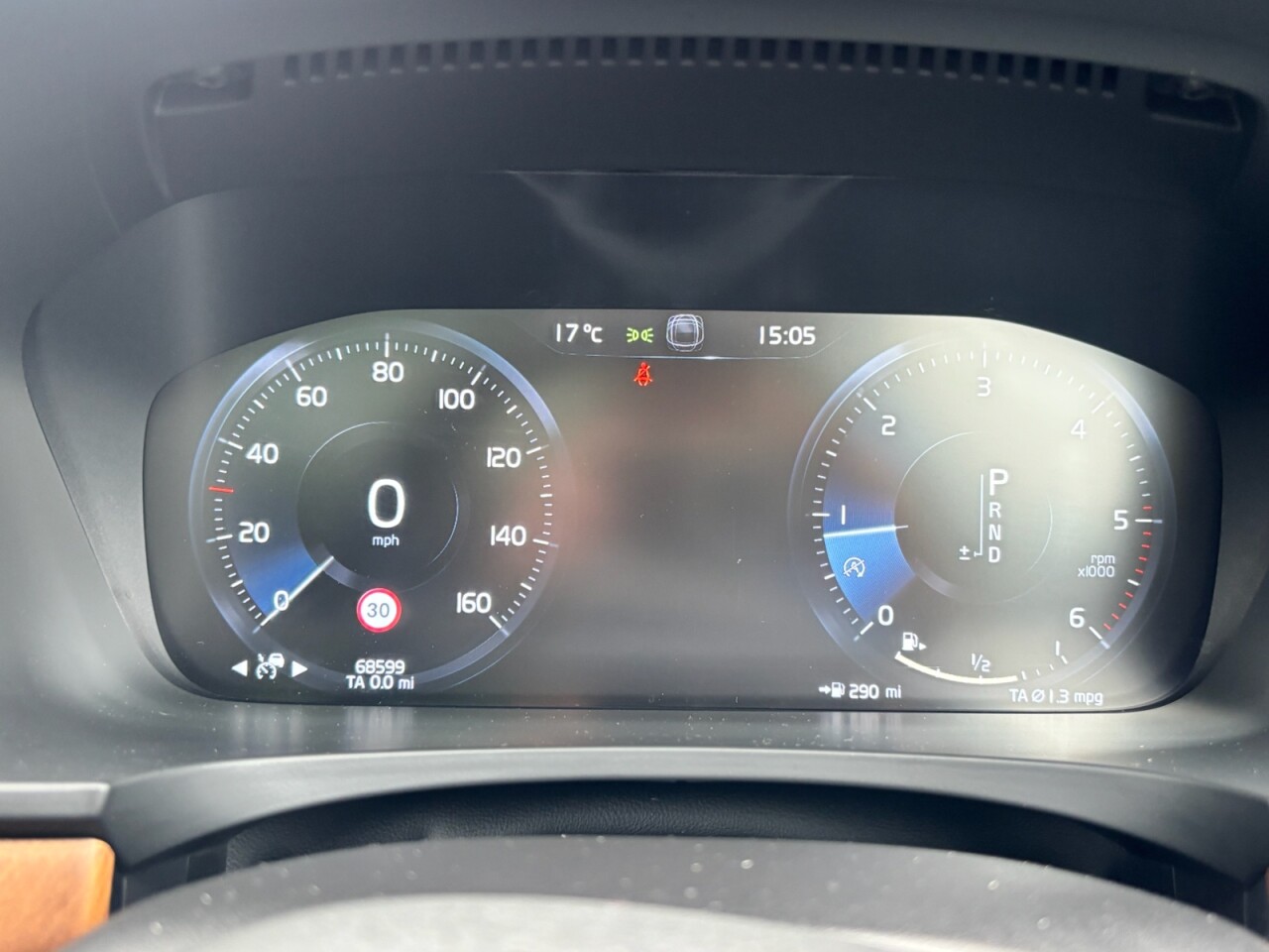 2020 VOLVO V90 2.0 D5 Inscription Plus Estate 5dr Diesel Auto AWD Euro 6 (s/s) (235 ps) - vehicle photo 28 for sale on PureCar