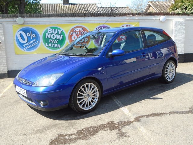 2004 04 Ford Focus 2.0 ST 170 3d 173 BHP