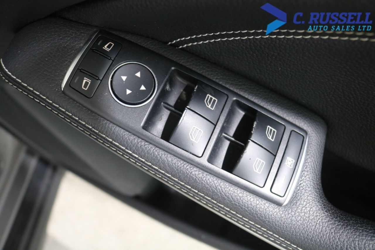 2019 MERCEDES GLA 1.6 GLA180 GPF Urban Edition SUV 5dr Petrol 7G-DCT Euro 6 (s/s) (122 ps) - vehicle photo 21 for sale on PureCar