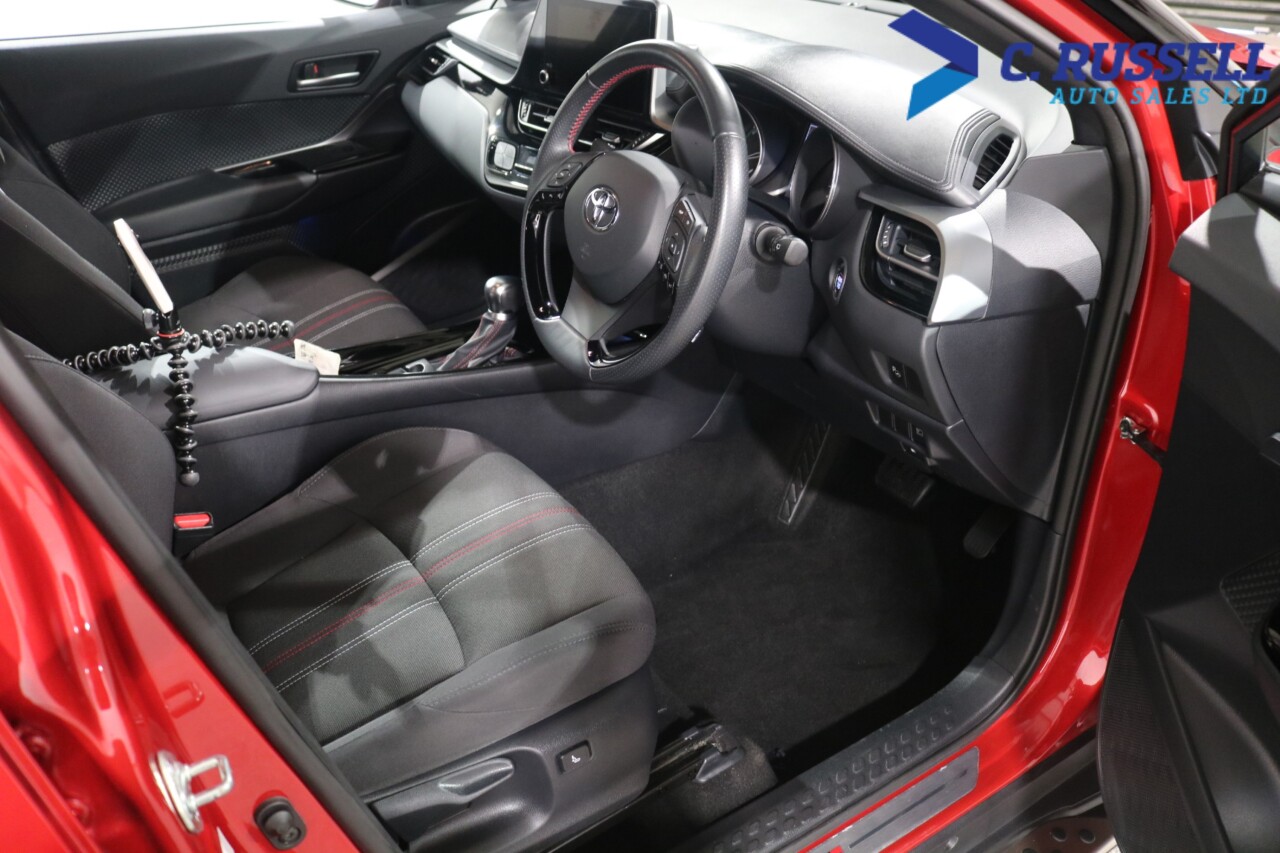 2023 TOYOTA C-HR 1.8 VVT-h GR SPORT SUV 5dr Petrol Hybrid CVT Euro 6 (s/s) (122 ps) - vehicle photo 20 for sale on PureCar