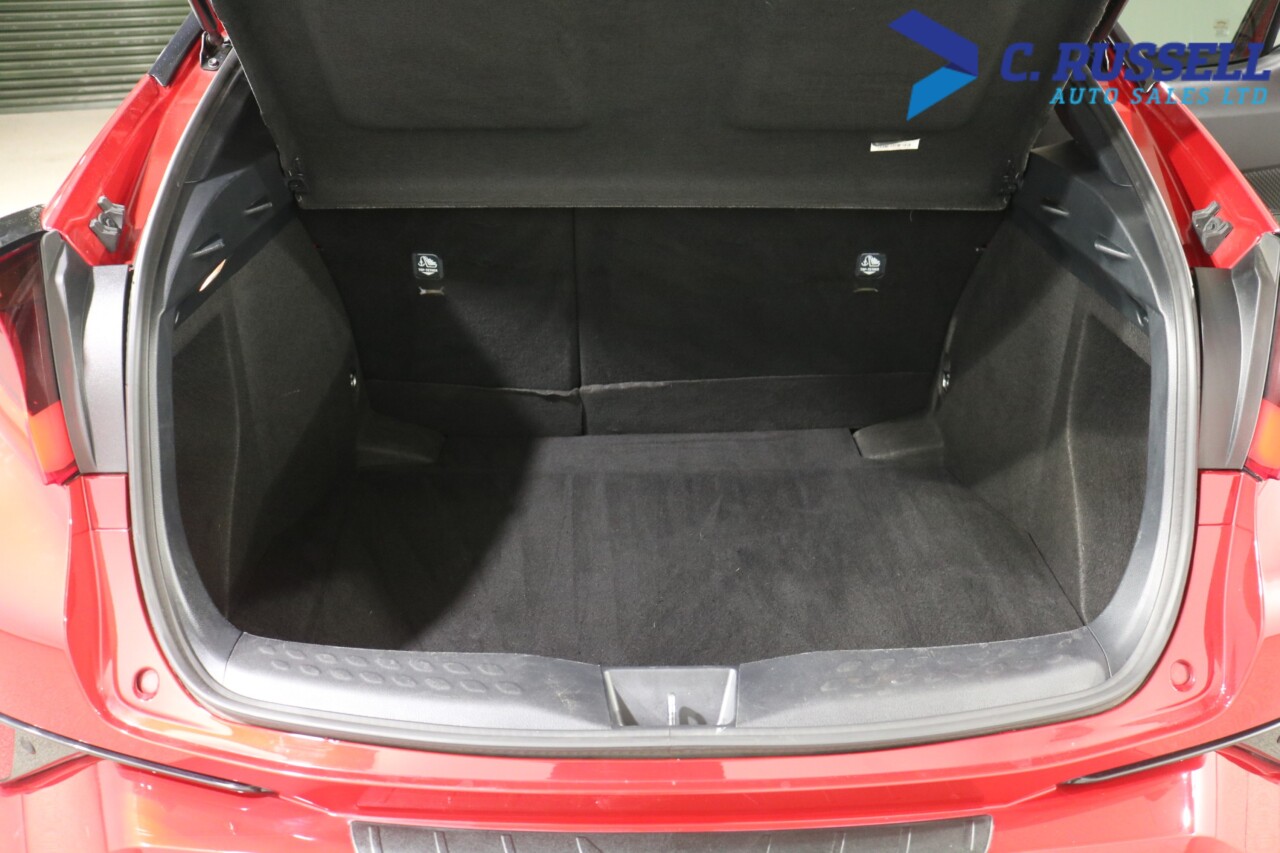 2023 TOYOTA C-HR 1.8 VVT-h GR SPORT SUV 5dr Petrol Hybrid CVT Euro 6 (s/s) (122 ps) - vehicle photo 26 for sale on PureCar