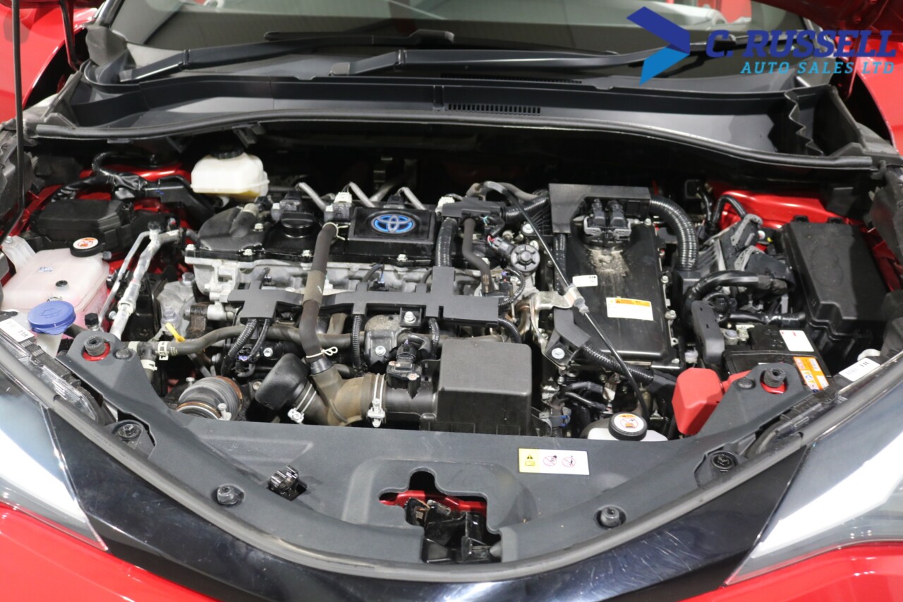 2023 TOYOTA C-HR 1.8 VVT-h GR SPORT SUV 5dr Petrol Hybrid CVT Euro 6 (s/s) (122 ps) - vehicle photo 34 for sale on PureCar