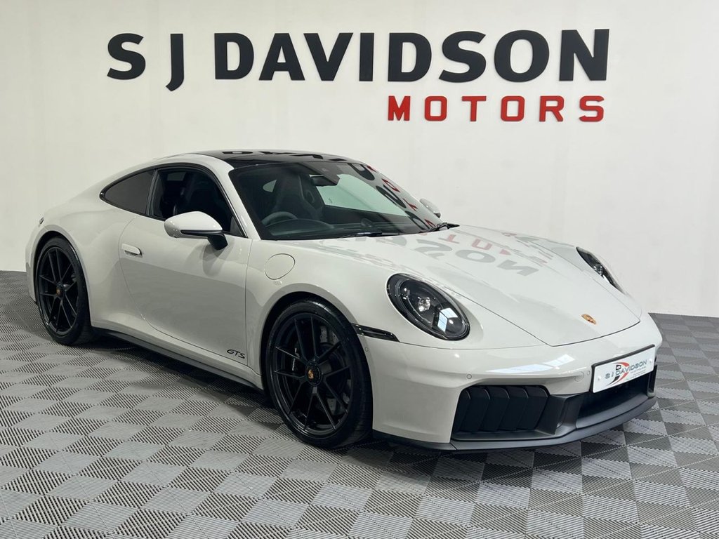 2025 Porsche 911