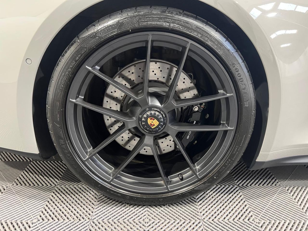 2025 PORSCHE 3.6 T-Hybrid 992 Carrera GTS Coupe 2dr Petrol Hybrid PDK Euro 6 (s/s) (541 - vehicle photo 18 for sale on PureCar