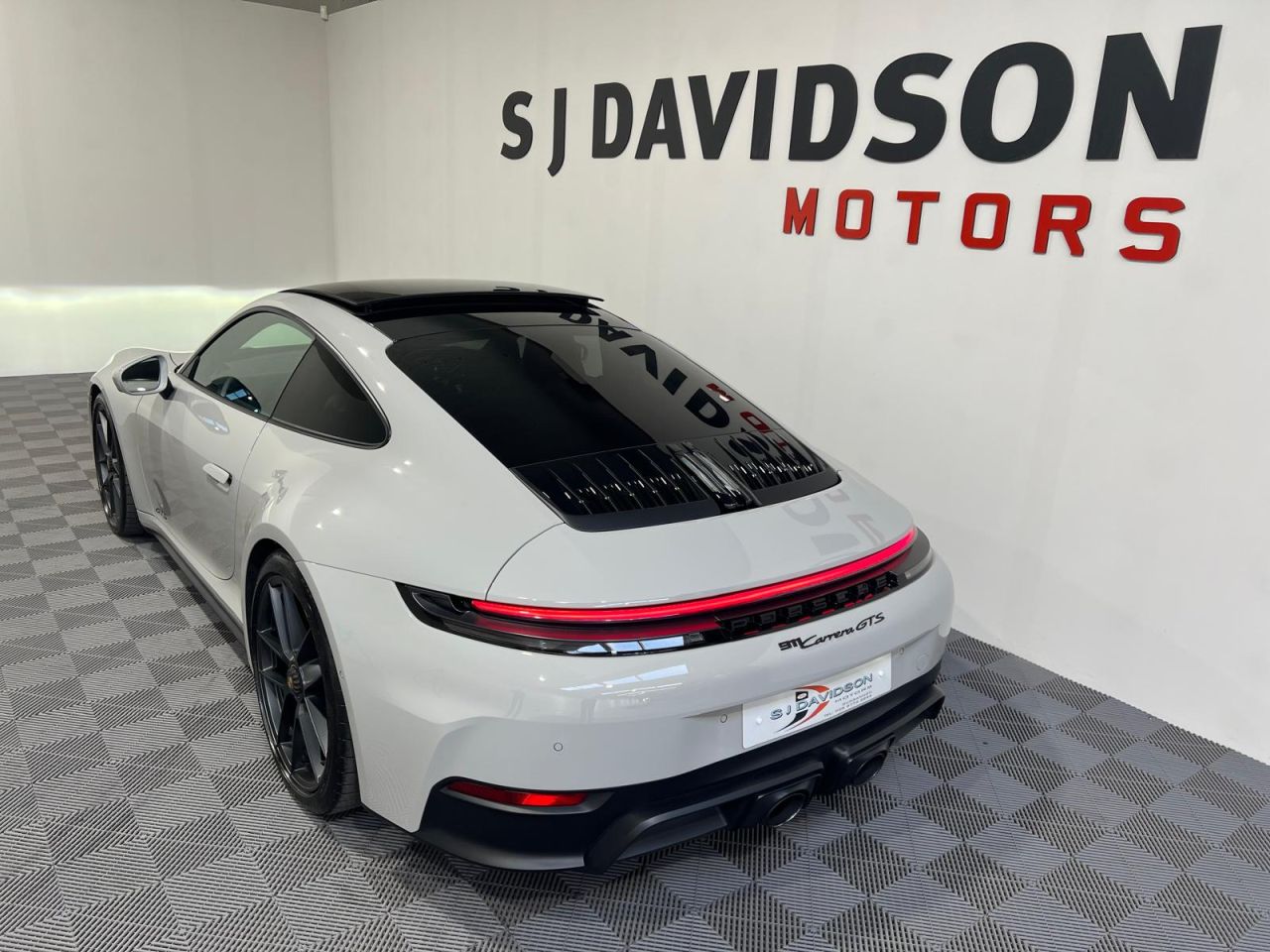 2025 PORSCHE 3.6 T-Hybrid 992 Carrera GTS Coupe 2dr Petrol Hybrid PDK Euro 6 (s/s) (541 - vehicle photo 11 for sale on PureCar
