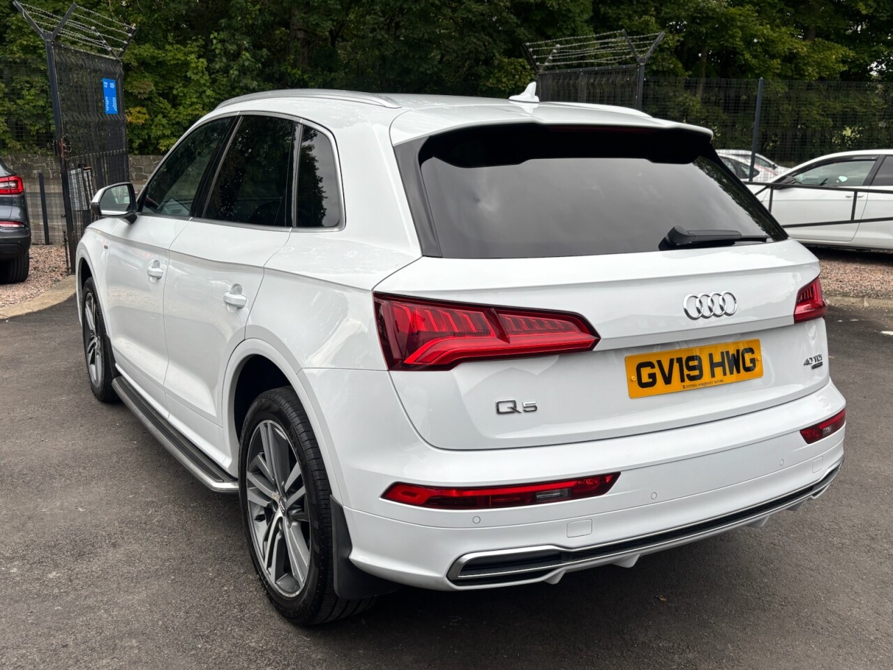 2019 AUDI Q5 S Line - vehicle photo 5 for sale on PureCar