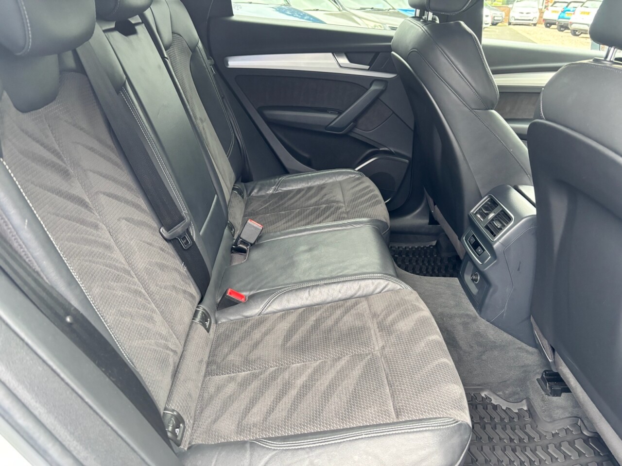 2019 AUDI Q5 S Line - vehicle photo 11 for sale on PureCar