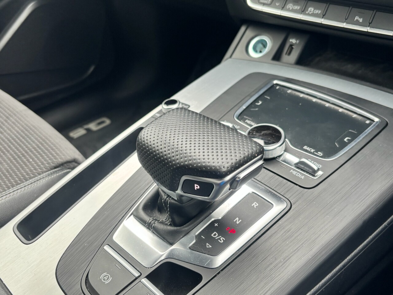 2019 AUDI Q5 S Line - vehicle photo 15 for sale on PureCar
