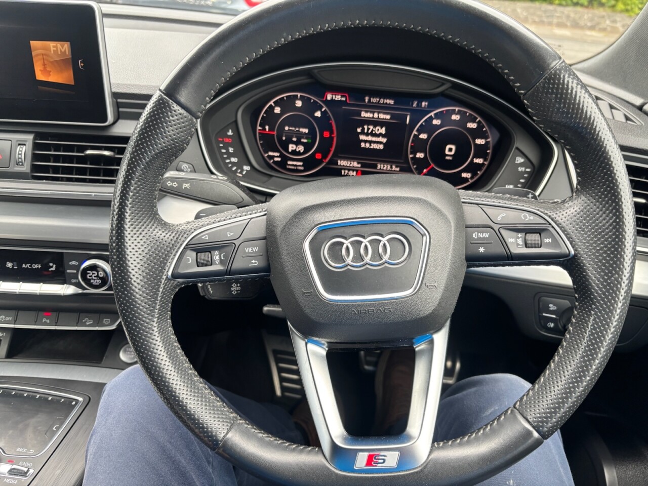 2019 AUDI Q5 S Line - vehicle photo 23 for sale on PureCar