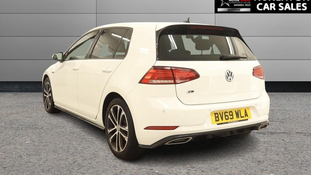 2019 Volkswagen Golf — image 5