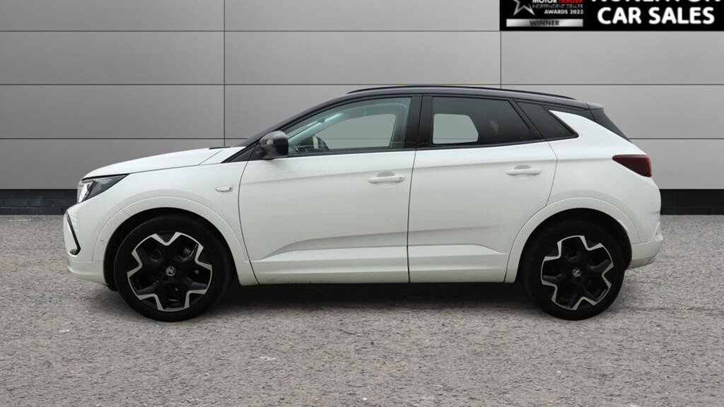 2024 Vauxhall Grandland — image 6