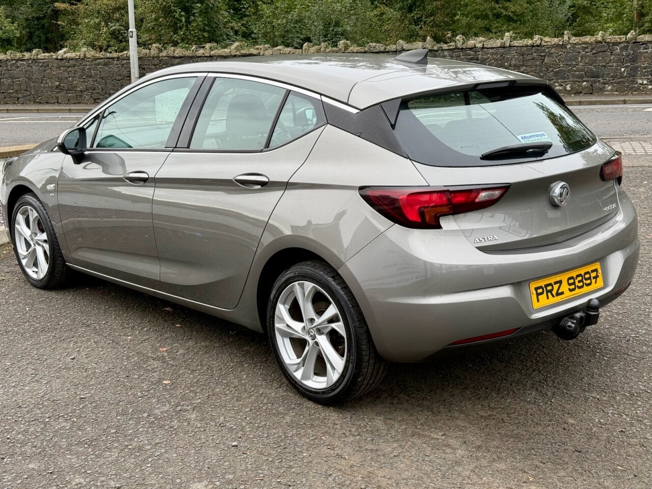 2017 VAUXHALL ASTRA 1.6 CDTi ecoFLEX SRi Nav Hatchback 5dr Diesel Manual Euro 6 (s/s) (110 ps) - vehicle photo 4 for sale on PureCar