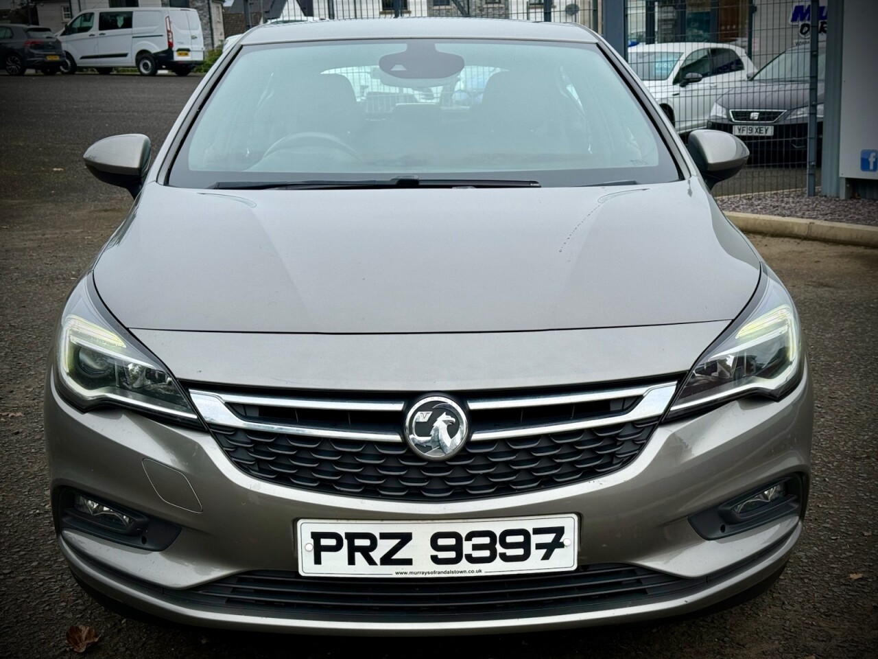 2017 VAUXHALL ASTRA 1.6 CDTi ecoFLEX SRi Nav Hatchback 5dr Diesel Manual Euro 6 (s/s) (110 ps) - vehicle photo 5 for sale on PureCar