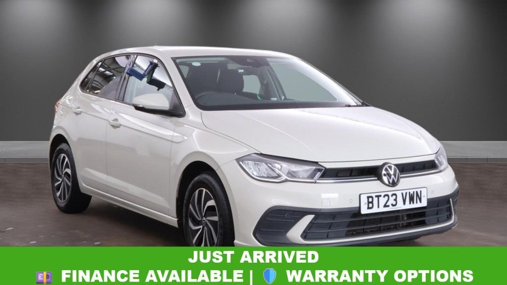 2023 Volkswagen Polo — image 1