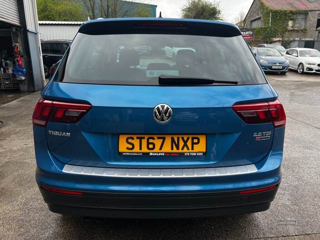 2017 VOLKSWAGEN TIGUAN 2.0 TDI SE Navigation SUV 5dr Diesel DSG 4Motion Euro 6 (s/s) (150 ps) - vehicle photo 8 for sale on PureCar