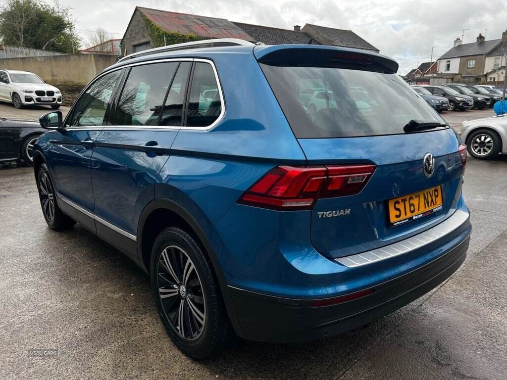 2017 VOLKSWAGEN TIGUAN 2.0 TDI SE Navigation SUV 5dr Diesel DSG 4Motion Euro 6 (s/s) (150 ps) - vehicle photo 9 for sale on PureCar