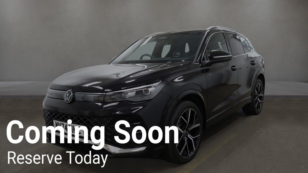 2024 VOLKSWAGEN TIGUAN 2.0 TDI R-Line SUV 5dr Diesel DSG Euro 6 (s/s) (150 ps) - vehicle photo 2 for sale on PureCar