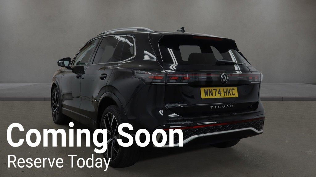 2024 VOLKSWAGEN TIGUAN 2.0 TDI R-Line SUV 5dr Diesel DSG Euro 6 (s/s) (150 ps) - vehicle photo 3 for sale on PureCar