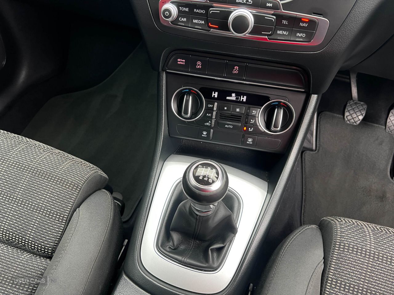 2017 AUDI Q3 1.4 TFSI CoD Sport SUV 5dr Petrol Manual Euro 6 (s/s) (150 ps) - vehicle photo 16 for sale on PureCar