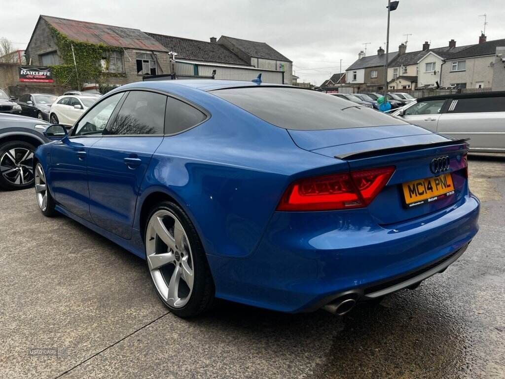 2014 AUDI A7 3.0 TDI V6 Black Edition Sportback 5dr Diesel S Tronic quattro Euro 5 (s/s) - vehicle photo 9 for sale on PureCar