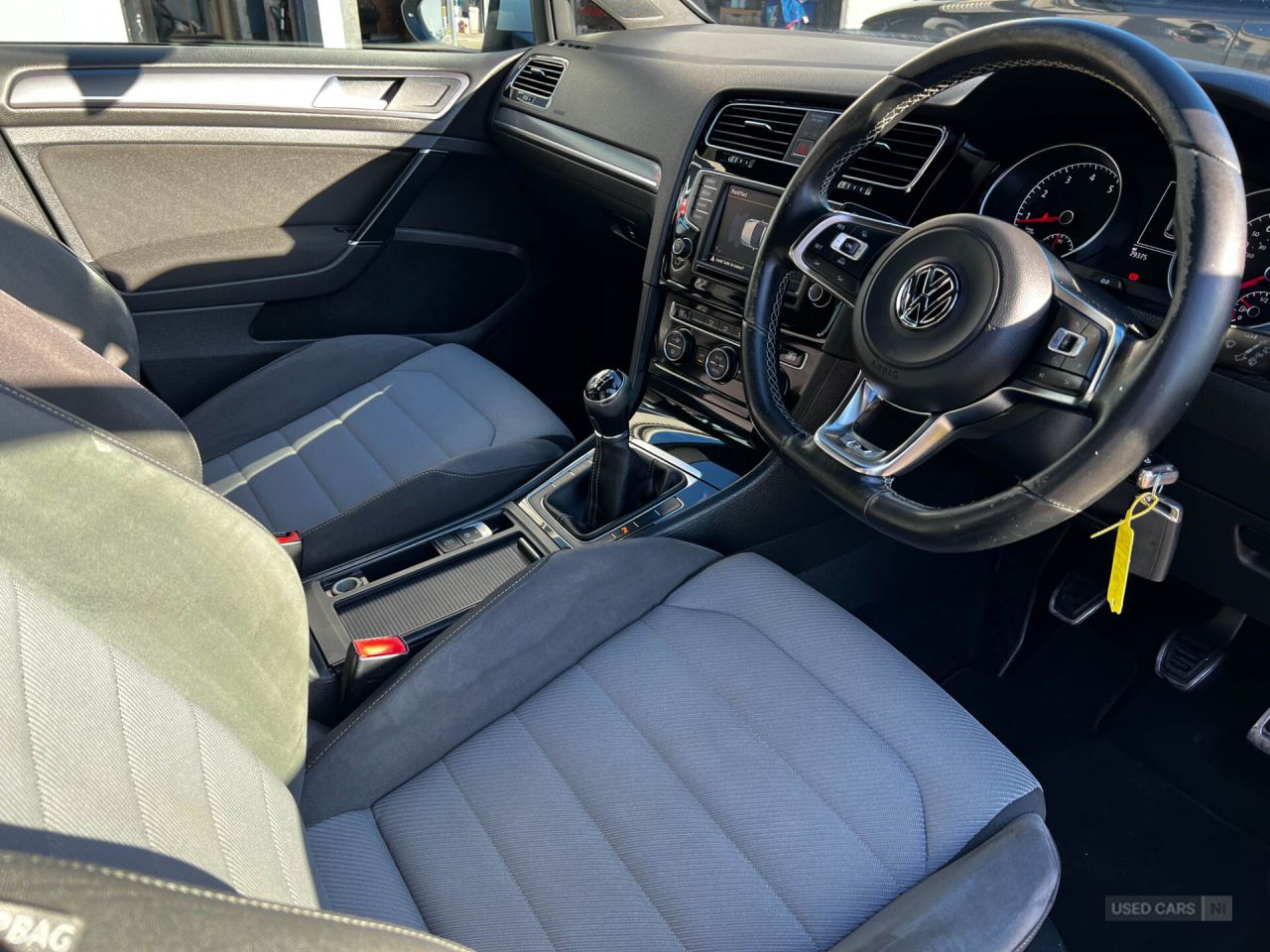 2015 VOLKSWAGEN GOLF 1.4tsi R-Line - vehicle photo 7 for sale on PureCar