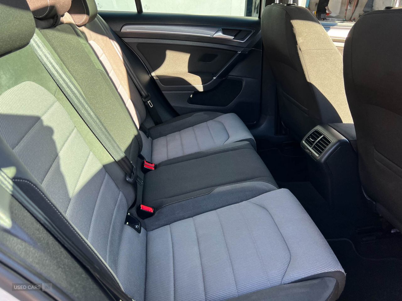 2015 VOLKSWAGEN GOLF 1.4tsi R-Line - vehicle photo 9 for sale on PureCar