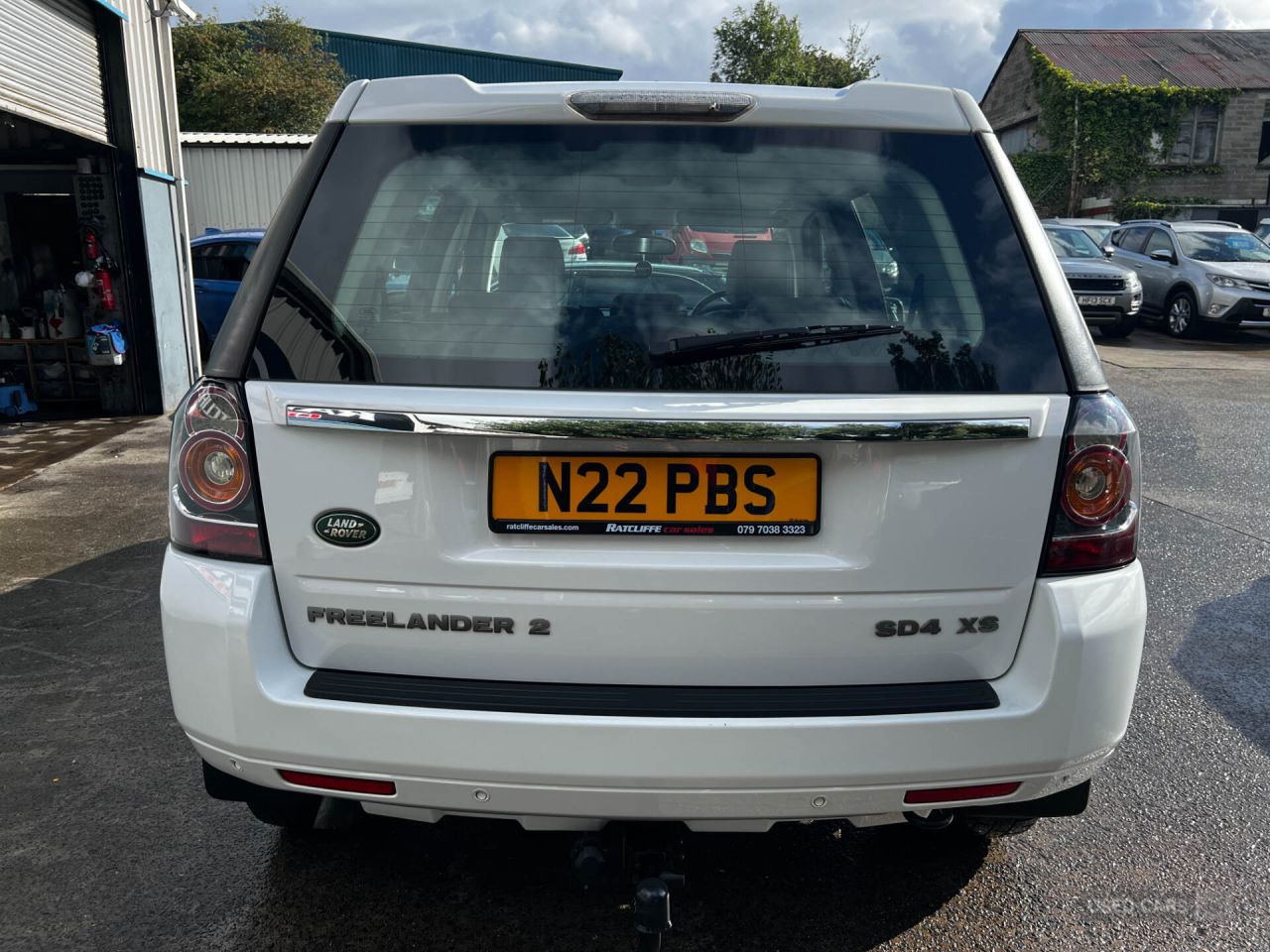2014 LAND ROVER FREELANDER 2.2 SD4 XS SUV 5dr Diesel CommandShift 4WD Euro 5 (190 ps) - vehicle photo 6 for sale on PureCar