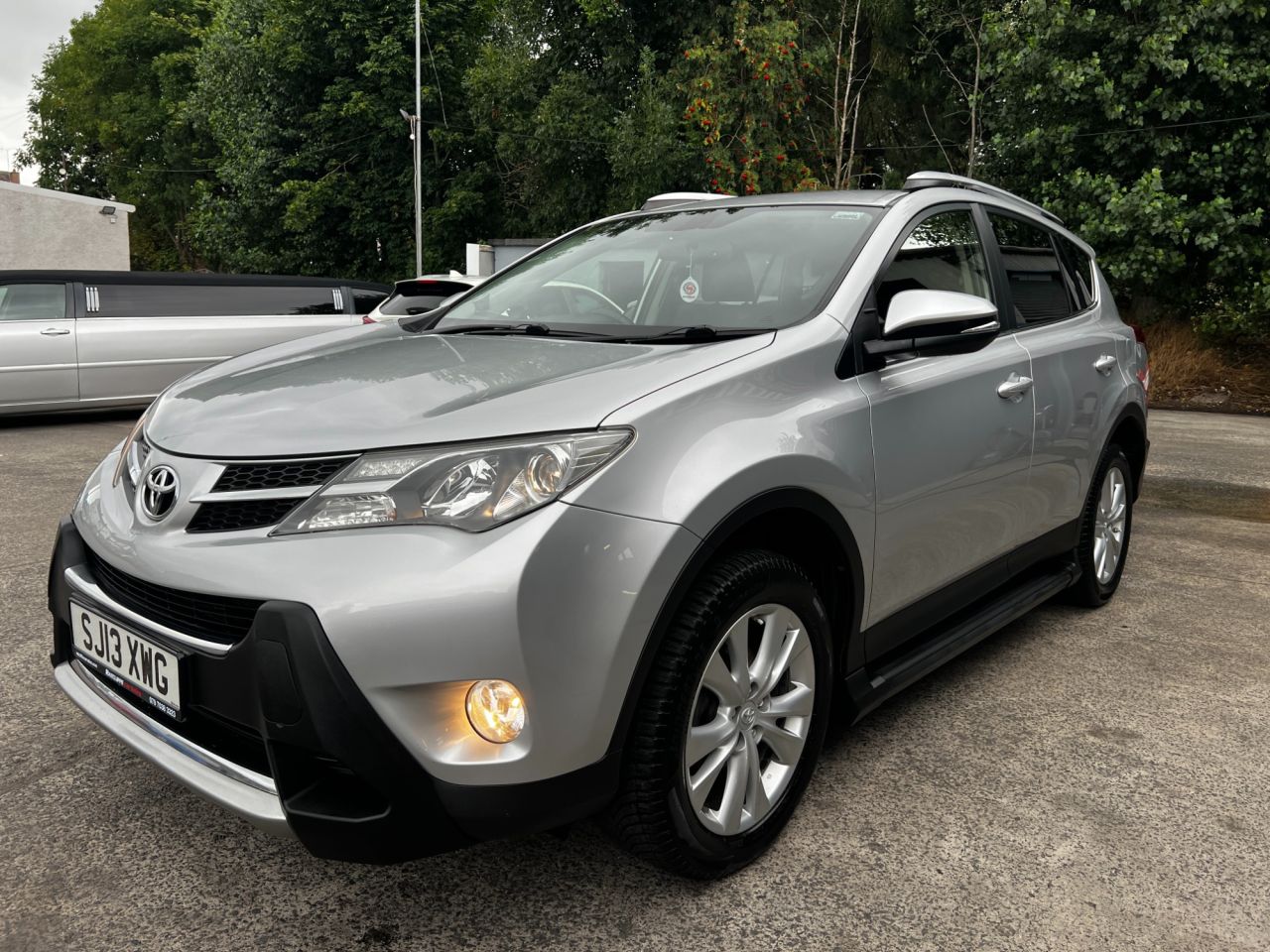 2013 TOYOTA RAV4 2.2 D-4D Icon SUV 5dr Diesel Manual 4WD Euro 5 (150 ps) - vehicle photo 3 for sale on PureCar