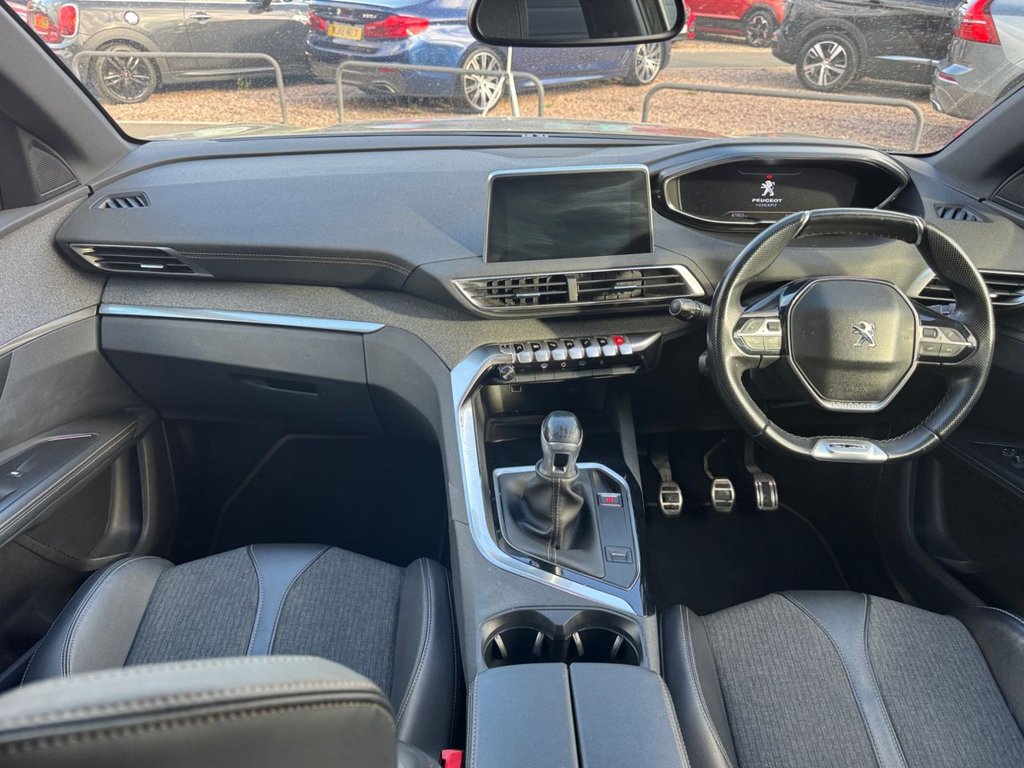 2019 Peugeot 5008 — image 4