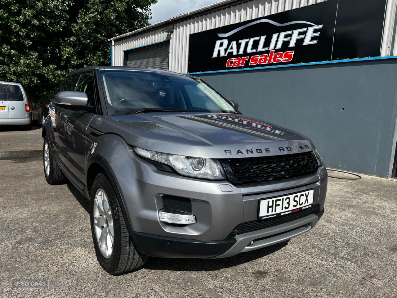 2013 LAND ROVER RANGE ROVER EVOQUE 2.2 SD4 Pure SUV 5dr Diesel Manual 4WD Euro 5 (s/s) (190 ps) - vehicle photo 2 for sale on PureCar