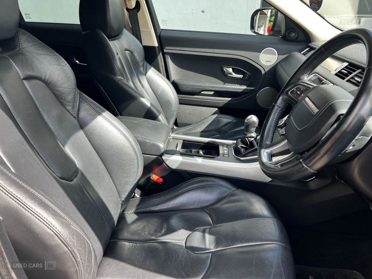 2013 LAND ROVER RANGE ROVER EVOQUE 2.2 SD4 Pure SUV 5dr Diesel Manual 4WD Euro 5 (s/s) (190 ps) - vehicle photo 10 for sale on PureCar