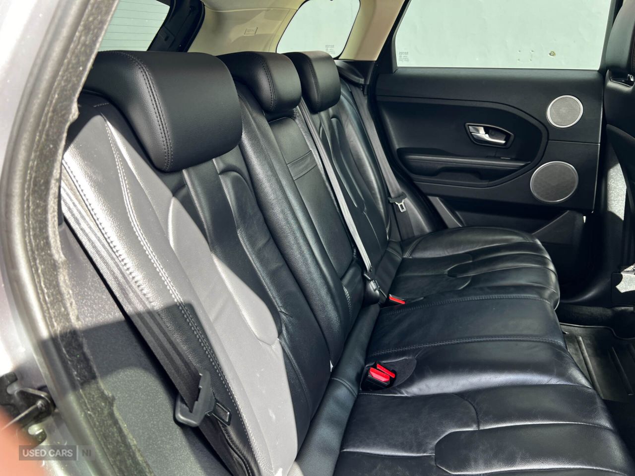 2013 LAND ROVER RANGE ROVER EVOQUE 2.2 SD4 Pure SUV 5dr Diesel Manual 4WD Euro 5 (s/s) (190 ps) - vehicle photo 15 for sale on PureCar
