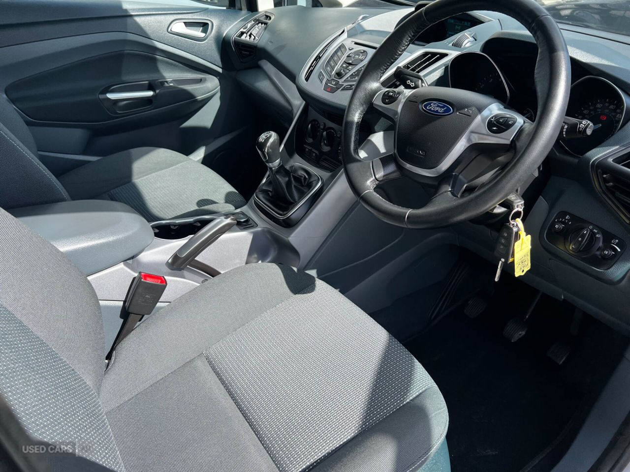 2014 FORD C-MAX 1.6 Zetec MPV 5dr Petrol Manual Euro 5 (105 ps) - vehicle photo 4 for sale on PureCar