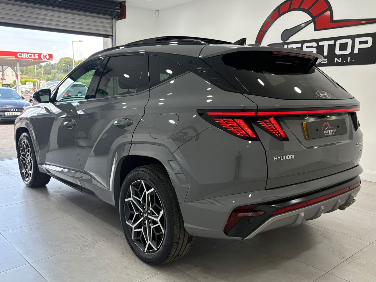 2022 HYUNDAI TUCSON 1.6 h T-GDi N Line S SUV 5dr Petrol Hybrid Auto Euro 6 (s/s) (230 ps) - vehicle photo 10 for sale on PureCar