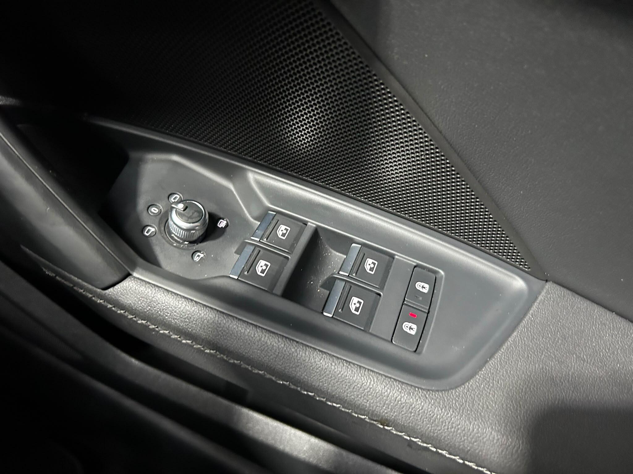 2023 AUDI A3 2.0 TDI 35 S line Sportback S Tronic Euro 6 (s/s) 5dr - vehicle photo 34 for sale on PureCar