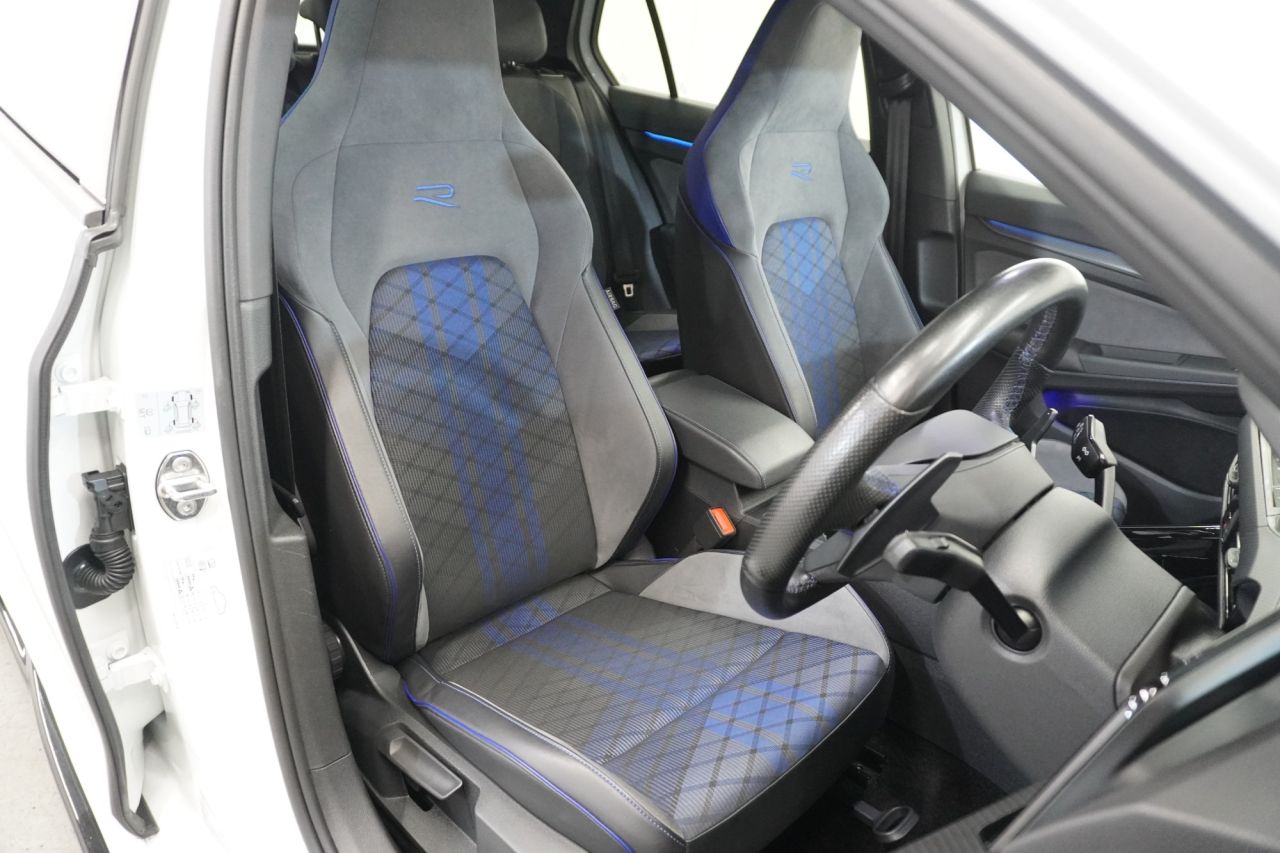 2024 VOLKSWAGEN GOLF 2.0 TSI R Hatchback 5dr Petrol DSG 4Motion Euro 6 (s/s) (320 ps) - vehicle photo 24 for sale on PureCar