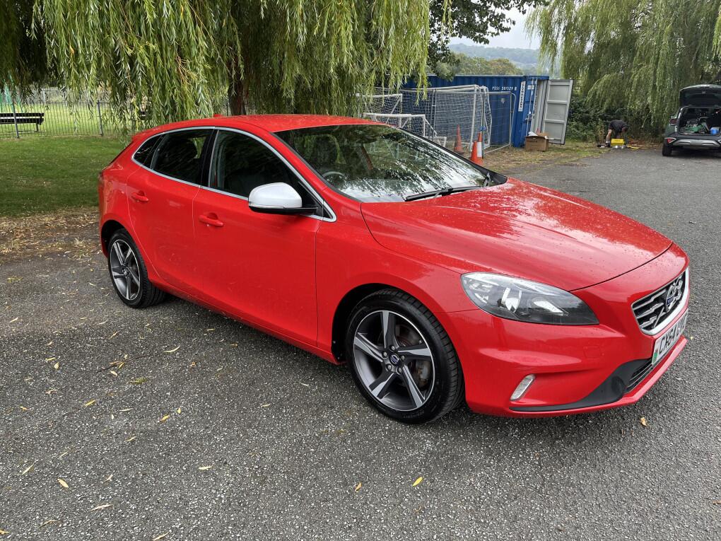 Volvo V40 2014