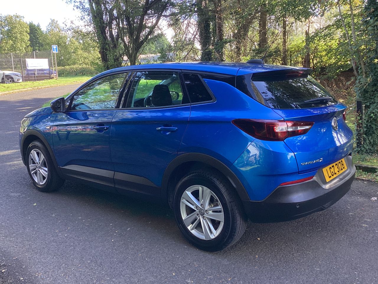 2018 VAUXHALL GRANDLAND X 1.2 Turbo SE SUV 5dr Petrol Manual Euro 6 (s/s) (130 ps) - vehicle photo 7 for sale on PureCar