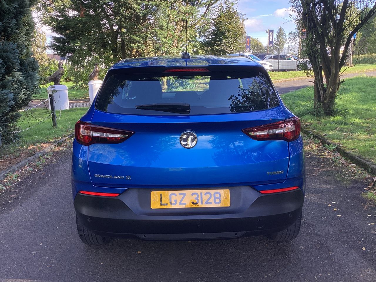 2018 VAUXHALL GRANDLAND X 1.2 Turbo SE SUV 5dr Petrol Manual Euro 6 (s/s) (130 ps) - vehicle photo 11 for sale on PureCar