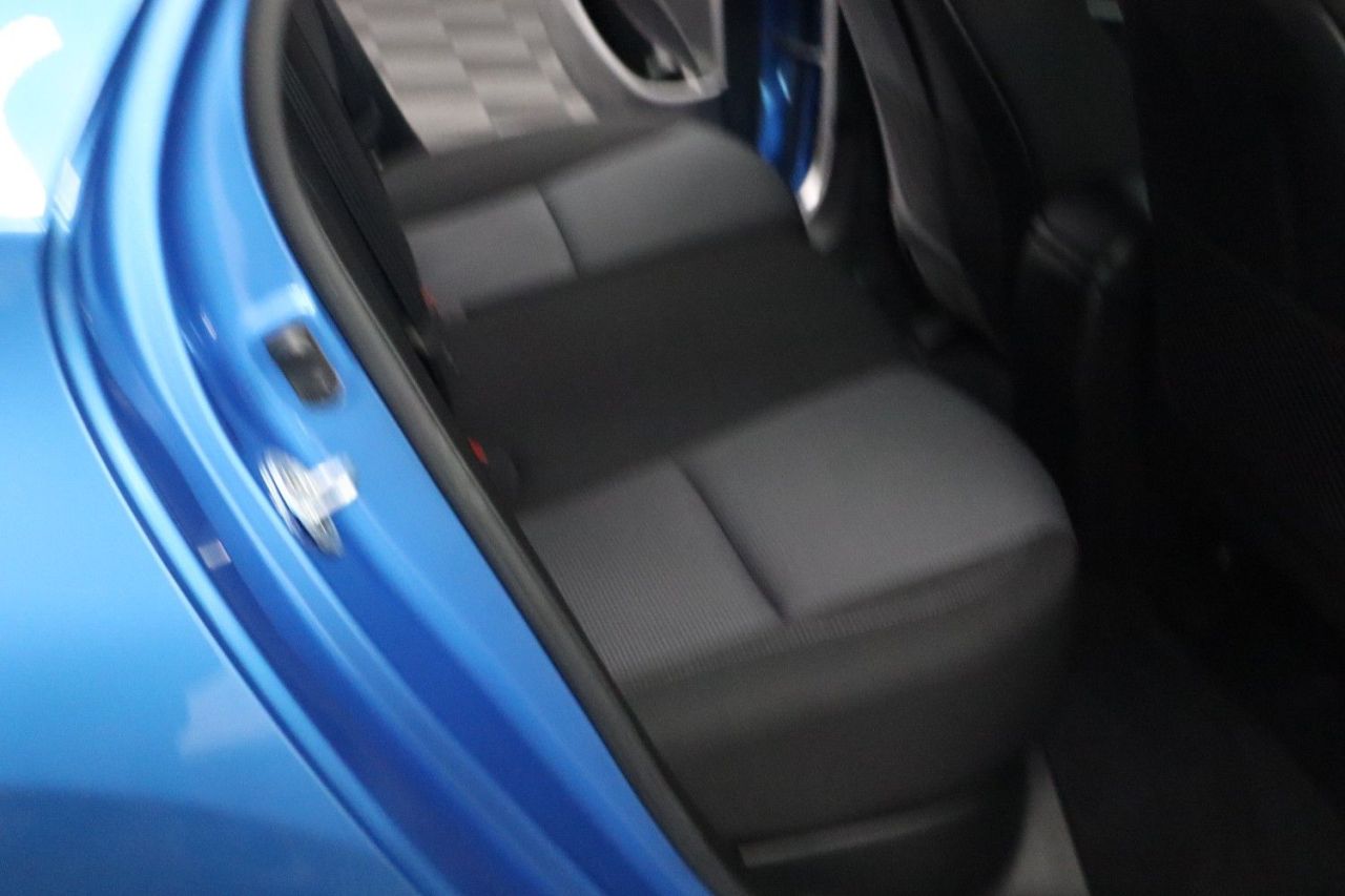 2016 HYUNDAI I30 1.6 CRDi Blue Drive SE Nav Hatchback 5dr Diesel Manual Euro 6 (s/s) (110 ps - vehicle photo 21 for sale on PureCar