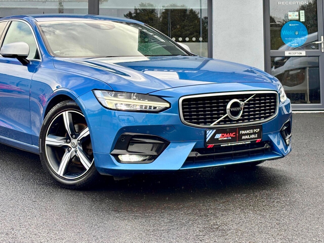 2017 VOLVO S90 2.0 D4 R-Design Saloon 4dr Diesel Auto Euro 6 (s/s) (190 ps) - vehicle photo 12 for sale on PureCar