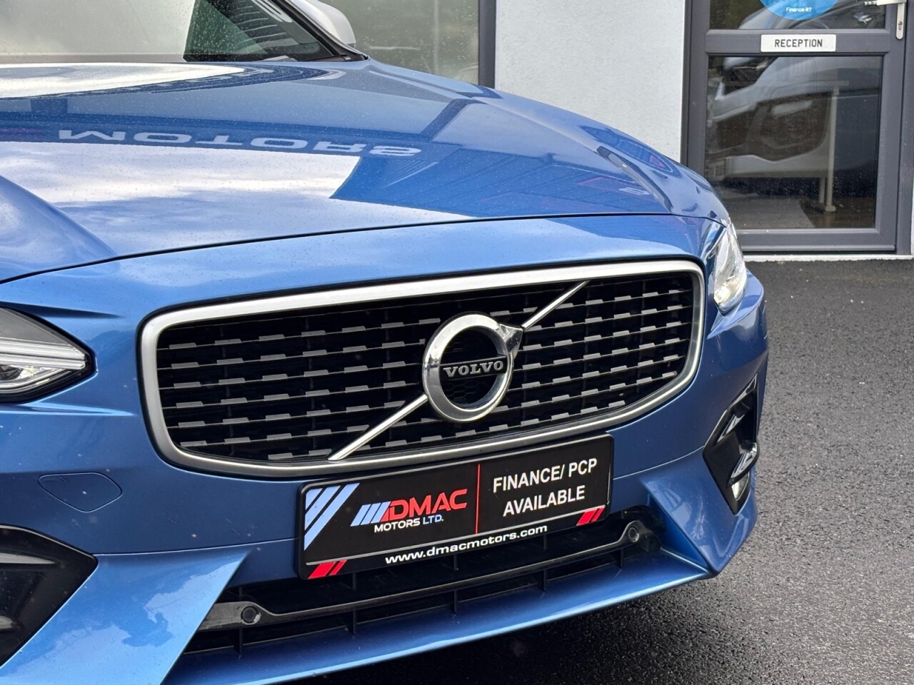 2017 VOLVO S90 2.0 D4 R-Design Saloon 4dr Diesel Auto Euro 6 (s/s) (190 ps) - vehicle photo 14 for sale on PureCar