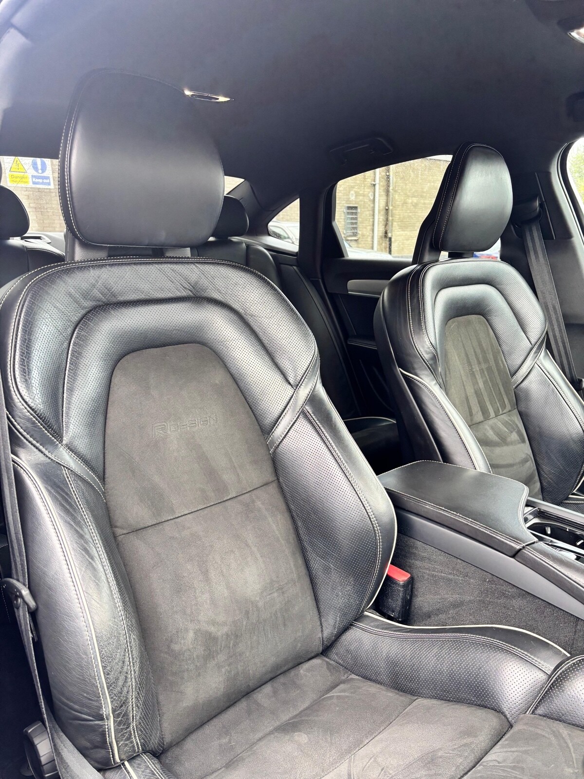 2017 VOLVO S90 2.0 D4 R-Design Saloon 4dr Diesel Auto Euro 6 (s/s) (190 ps) - vehicle photo 23 for sale on PureCar