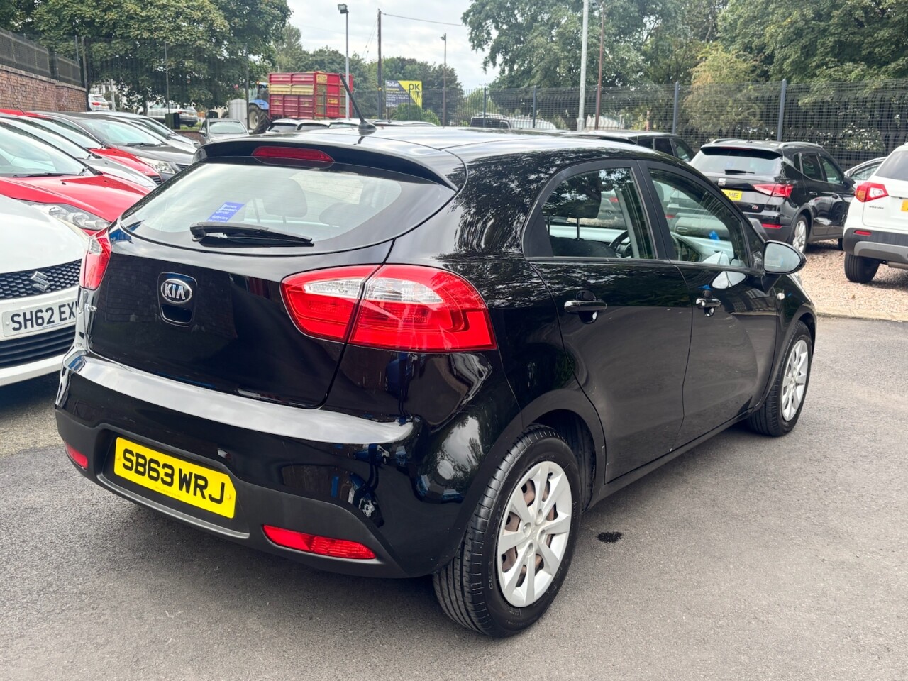 2014 KIA RIO 1.25 1 Hatchback 5dr Petrol Manual Euro 5 (84 bhp) - vehicle photo 7 for sale on PureCar