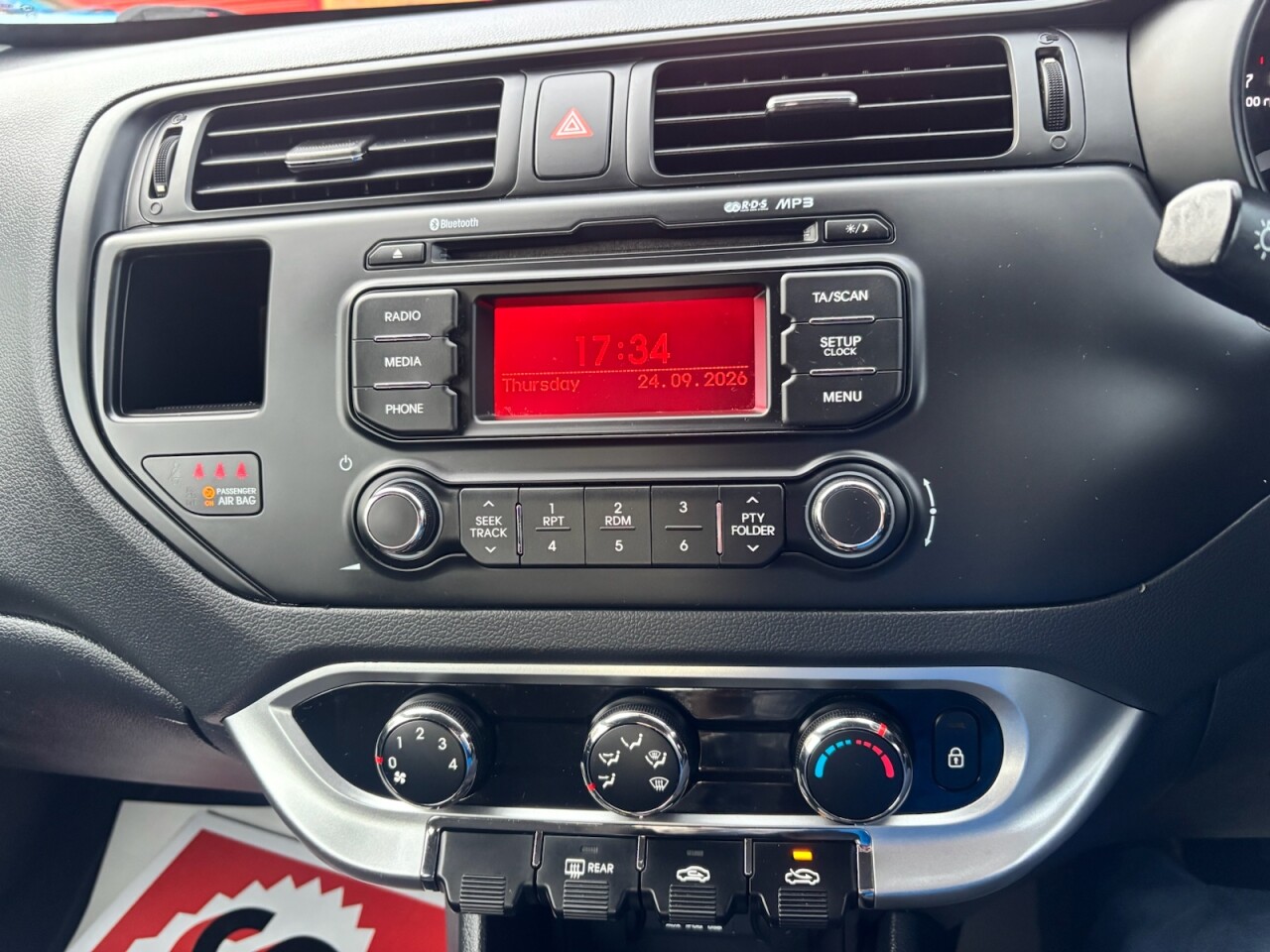 2014 KIA RIO 1.25 1 Hatchback 5dr Petrol Manual Euro 5 (84 bhp) - vehicle photo 15 for sale on PureCar