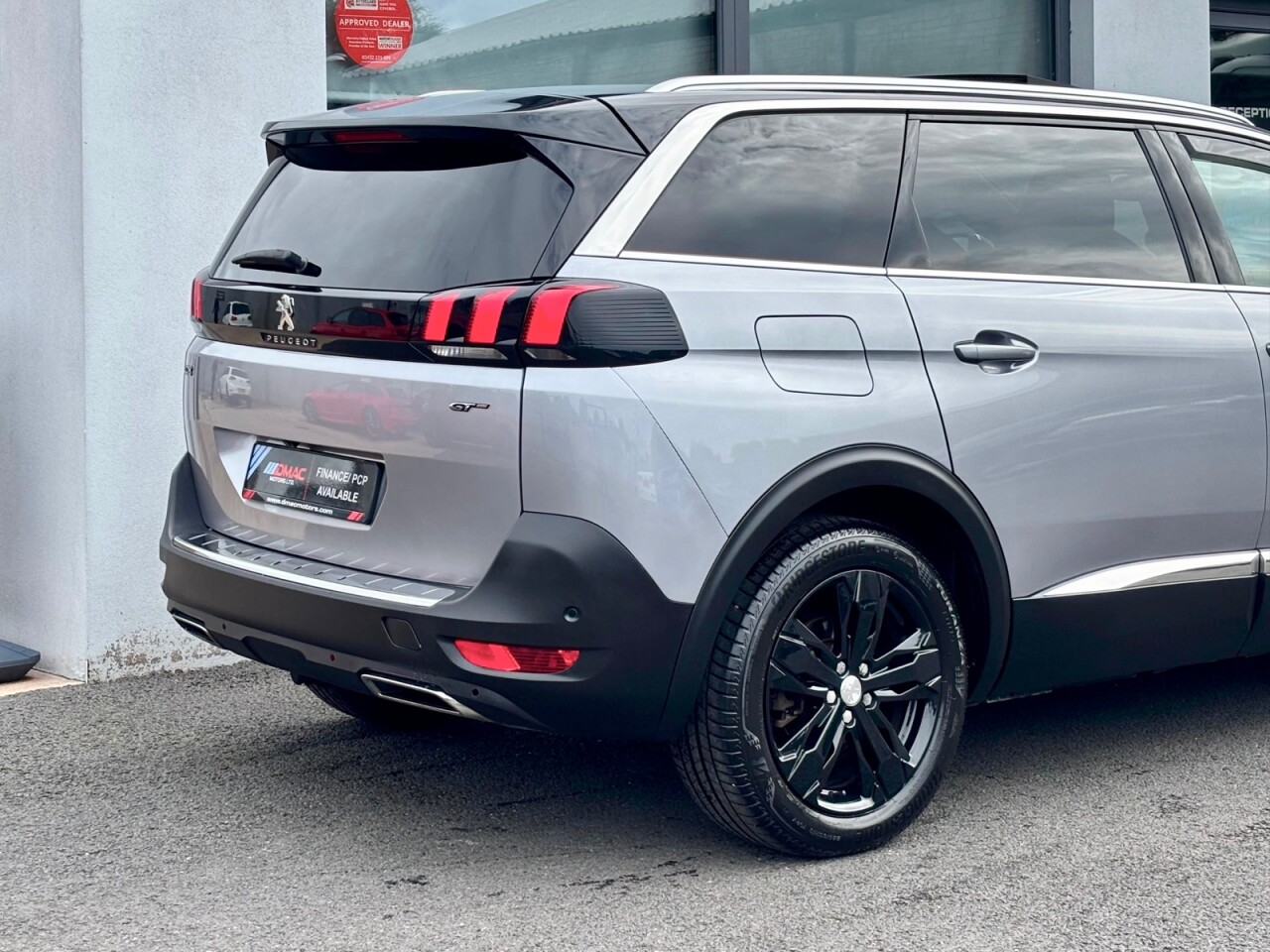 2019 PEUGEOT 2.0 BlueHDi GT SUV 5dr Diesel EAT Auto 6Spd Euro 6 (s/s) (180 ps) - vehicle photo 9 for sale on PureCar